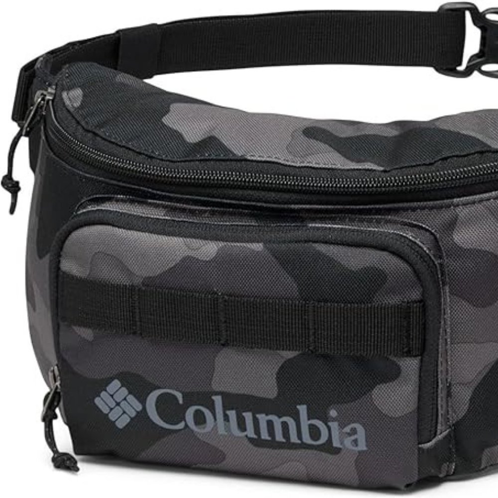 New NWT COLUMBIA Sportswear Fanny Pack Zip Waist Pouch Crossbody Bag Camouflage